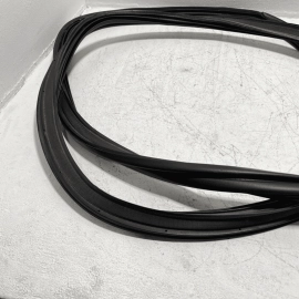 2011-2022 Jeep Grand Cherokee Tailgate Liftgate Door Body Weatherstrip Seal OEM