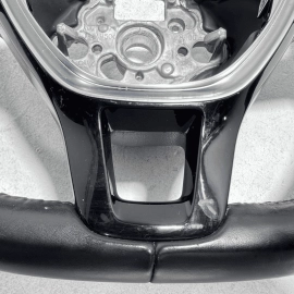 2018 Volkswagen Atlas Multifunctional Steering Wheel Without Heated OEM 2018 Volkswagen Atlas Multifunctional Steering Wheel Without Heated OEM