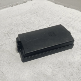 VOLKSWAGEN ATLAS ENGINE COMPARTMENT FUSE RELAY BOX UPPER COVER 2018-2023 OEM