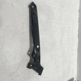 2018-2020 VOLKSWAGEN ATLAS RADIATOR SUPPORT LEFT SIDE UPPER TIE BAR BRACKET OEM