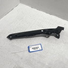 2018-2020 VOLKSWAGEN ATLAS RADIATOR SUPPORT LEFT SIDE UPPER TIE BAR BRACKET OEM
