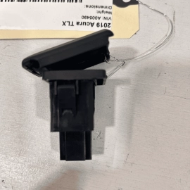 Acura TLX 2015-2020 Center Console Audio AUX Auxiliary In Jack Switch Butto Acura TLX 2015-2020 Center Console Audio AUX Auxiliary In Jack Switch Butto