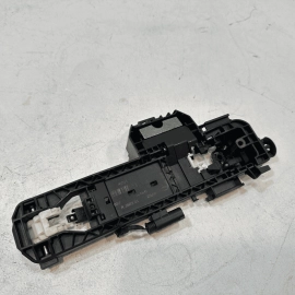 2010-2016 MERCEDES E350 W212 FRONT PASSENGER SIDE DOOR HANDLE BASE BRACKET OEM
