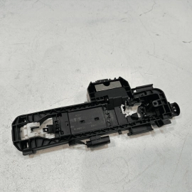 2010-2016 MERCEDES E350 W212 FRONT PASSENGER SIDE DOOR HANDLE BASE BRACKET OEM