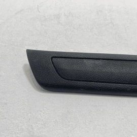 11-21 JEEP GRAND CHEROKEE 3.6L FRONT PASSENGER DOOR SILL SCUFF PLATE PANEL OEM