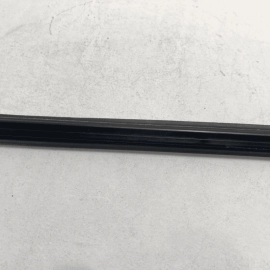 11-21 JEEP GRAND CHEROKEE FRONT RIGHT DOOR WINDOW INNER WEATHERSTRIP SEAL OEM