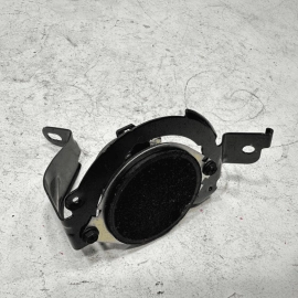 JEEP GRAND CHEROKEE 2016-17-2019 REAR RIGHT QUARTER D PILLAR AUDIO SPEAKER OEM