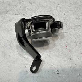 JEEP GRAND CHEROKEE 2016-17-2019 REAR RIGHT QUARTER D PILLAR AUDIO SPEAKER OEM