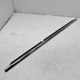 2014-2016 MERCEDES E350 W212 REAR PASSENGER DOOR WINDOW MOLDING SEALING RAIL OEM