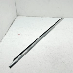 2014-2016 MERCEDES E350 W212 REAR PASSENGER DOOR WINDOW MOLDING SEALING RAIL OEM
