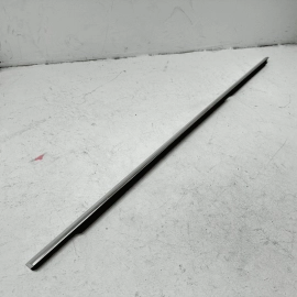 2014-2016 MERCEDES E350 W212 REAR PASSENGER DOOR WINDOW MOLDING SEALING RAIL OEM