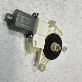 2010 - 2016 MERCEDES E350 REAR PASSENGER SIDE DOOR WINDOW REGULATOR MOTOR OEM