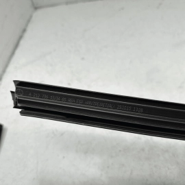 2010-2016 MERCEDES E350 REAR RIGHT PASSENGER WINDOW INNER WEATHERSTRIP SEAL OEM