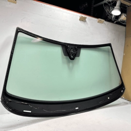 VOLKSWAGEN ATLAS 2018-2020 FRONT WINDSHIELD WINDOW GLASS OEM