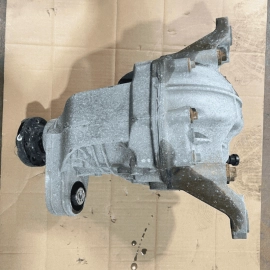 2016 - 2021 JEEP GRAND CHEROKEE 3.6L RWD REAR DIFFERENTIAL CARRIER 3.27 OEM