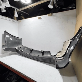 2016-2021 JEEP GRAND CHEROKEE REAR BUMPER ASSEMBLY W/PARK ASSIST BLACK_PXJ OEM