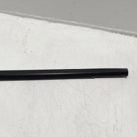 2016-2019 JEEP CHEROKEE REAR LEFT DRIVER SIDE DOOR BELT OUTER WEATHERSTRIP OEM