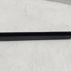 2016-2019 JEEP CHEROKEE REAR LEFT DRIVER SIDE DOOR BELT OUTER WEATHERSTRIP OEM