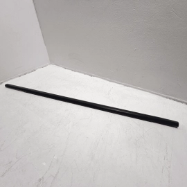 2016-2019 JEEP CHEROKEE REAR LEFT DRIVER SIDE DOOR BELT OUTER WEATHERSTRIP OEM