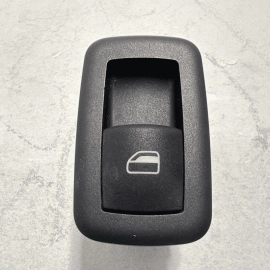 2015-2023 JEEP CHEROKEE REAR LEFT OR RIGHT SIDE DOOR WINDOW CONTROL SWITCH OEM