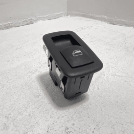 2015-2023 JEEP CHEROKEE REAR LEFT OR RIGHT SIDE DOOR WINDOW CONTROL SWITCH OEM