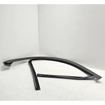 2010 - 2016 MERCEDES BENZ E350 W212 FRONT DRIVER LEFT WINDOW GUIDE SEAL OEM