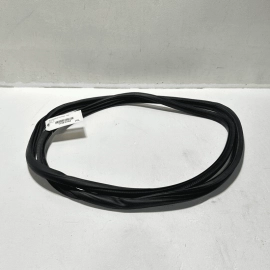 2011-2018 PORSCHE CAYENNE FRONT LEFT DRIVER SIDE DOOR BODY WEATHERSTRIP SEAL OEM