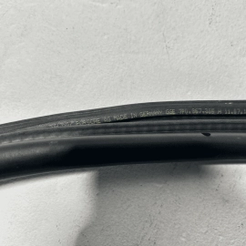 2011-2018 PORSCHE CAYENNE FRONT LEFT DRIVER SIDE DOOR BODY WEATHERSTRIP SEAL OEM
