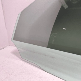 2011 - 2016 MERCEDES E350 W212 FRONT LEFT DRIVER SIDE DOOR WINDOW GLASS OEM
