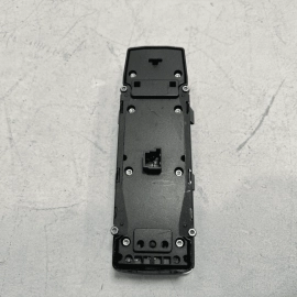 2012-2016 MERCEDES E350 FRONT LEFT DRIVER DOOR MASTER WINDOW CONTROL SWITCH OEM