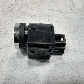 2014-2021 FUEL DOOR OPEN RELEASE SWITCH BUTTON CONTROL  JEEP GRAND CHEROKEE OEM