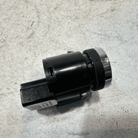 2014-2021 FUEL DOOR OPEN RELEASE SWITCH BUTTON CONTROL  JEEP GRAND CHEROKEE OEM