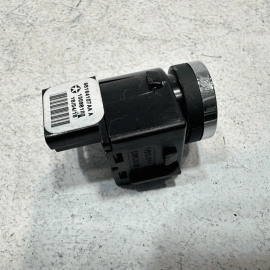 2014-2021 FUEL DOOR OPEN RELEASE SWITCH BUTTON CONTROL  JEEP GRAND CHEROKEE OEM