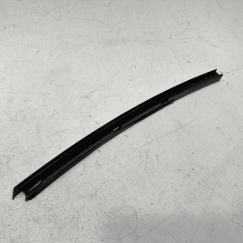 2010-2016 MERCEDES E350 REAR LEFT DRIVER WINDOW GLASS TRIM DIVIDER OEM