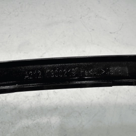 2010-2016 MERCEDES E350 REAR LEFT DRIVER WINDOW GLASS TRIM DIVIDER OEM