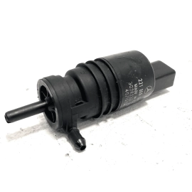 2016 MERCEDES-BENZ E 350 4MATIC Windshield Washer Tank Pump OEM