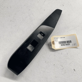 TOYOTA CAMRY 2018 - 2020 FRONT PASSENGER SIDE DOOR SWITCH PANEL TRIM MOLDIN