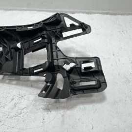 2010-2016 MERCEDES-BENZ E350 FRONT BUMPER LEFT SIDE MOUNT SUPPORT BRACKET OEM