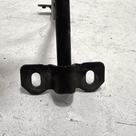 2016 MERCEDES-BENZ E350 4MATIC FRONT CENTER RADIATOR SUPPORT BRACKET OEM