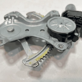 2018-2024 TOYOTA CAMRY FRONT LEFT SIDE DOOR WINDOW REGULATOR W/ MOTOR OEM