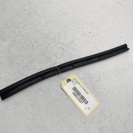 2018-2020 ACURA TLX FRONT RIGHT PASSENGER SIDE RUBBER HOOD SEAL OEM