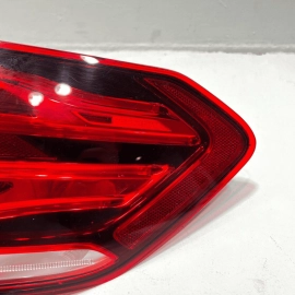 2010-2016 MERCEDES E350 REAR OUTER PASSENGER SIDE TAIL LIGHT TAILLIGHT LAMP OEM