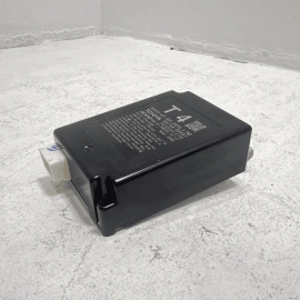 2018-2024 TOYOTA CAMRY SE 2.5L REAR DOOR AND TPMS CONTROL MODULE OEM