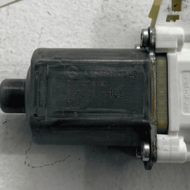 07-11 Mercedes-Benz X164 GL450 R350 Front Passenger Side Window Regulator M