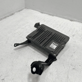 2021-23 TOYOTA CAMRY 2.5L FWD ENGINE COMPUTER CONTROL MODULE ECU W/ BRACKET OEM
