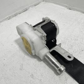TOYOTA CAMRY FRONT LEFT DRIVER SIDE SEAT BELT SEATBELT RETRACTOR 2018 - 2024 OEM