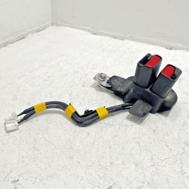 2019-2024 TOYOTA CAMRY FWD REAR LEFT & CENTER SIDE SEATBELT SEAT BELT BUCKLE OEM