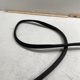 2018 - 2023 TOYOTA CAMRY FRONT PASSENGER SIDE DOOR BODY WEATHERSTRIP SEAL O