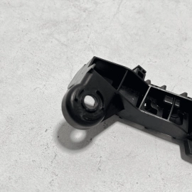 TOYOTA CAMRY REAR LEFT DRIVER LH TAILLIGHT MOUNT BRACKET SUPPORT 2018 - 2024 OEM