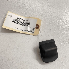 2007-2013 MERCEDES S550 W221 Rear Seat Child Seat Cover Trim Mount OEM